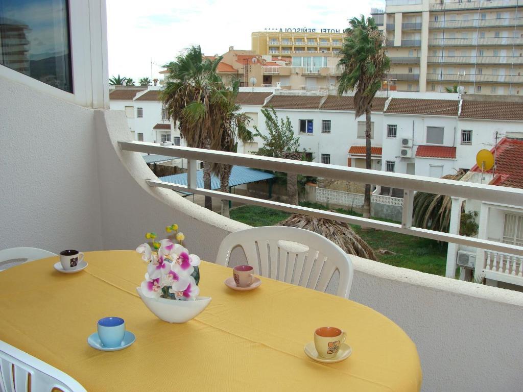 Alpen1 Voramar Apartman Peñíscola Szoba fotó